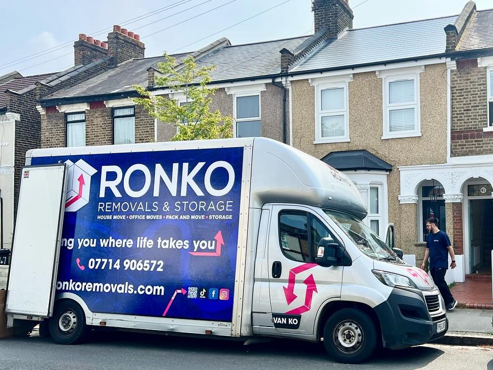 ronko removals and storage packing service streatham london 03